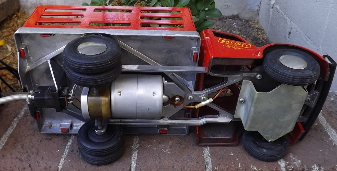 L.Schwien (Los Angeles), large and heavy model for Chevy 1948 truck, rack and pinion steering - 5