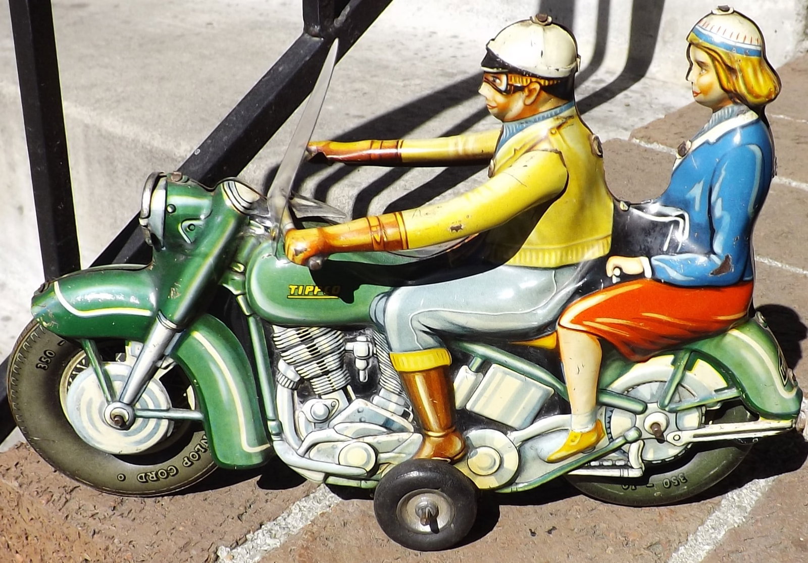 Tippco motorcycle 597 (Made in Germany), friction, c8 ,. - 3