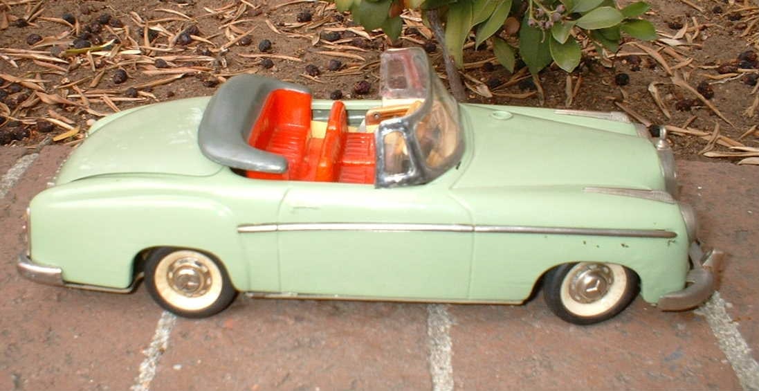 Schuco 5720 "Hydrocar" (Made in Western Germany), battery operated, has functioning hydraulic - 6