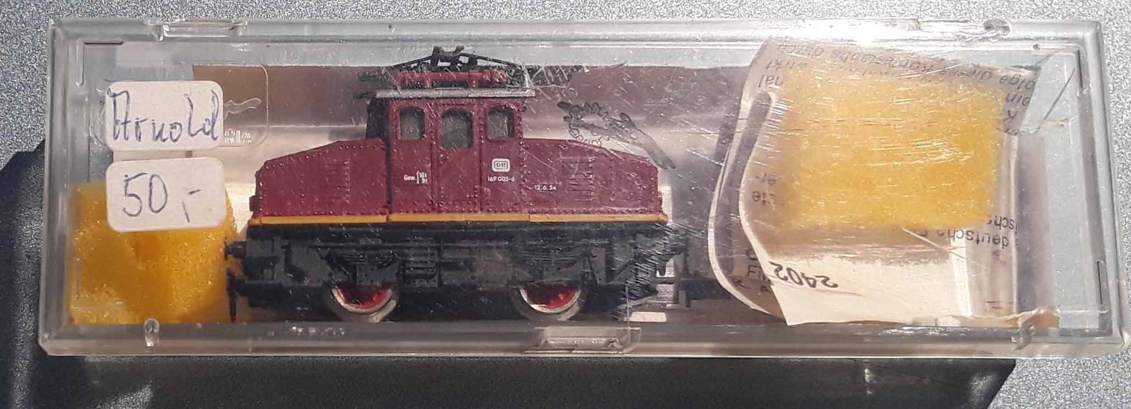 Arnold N scale locomotive, c10. - 3
