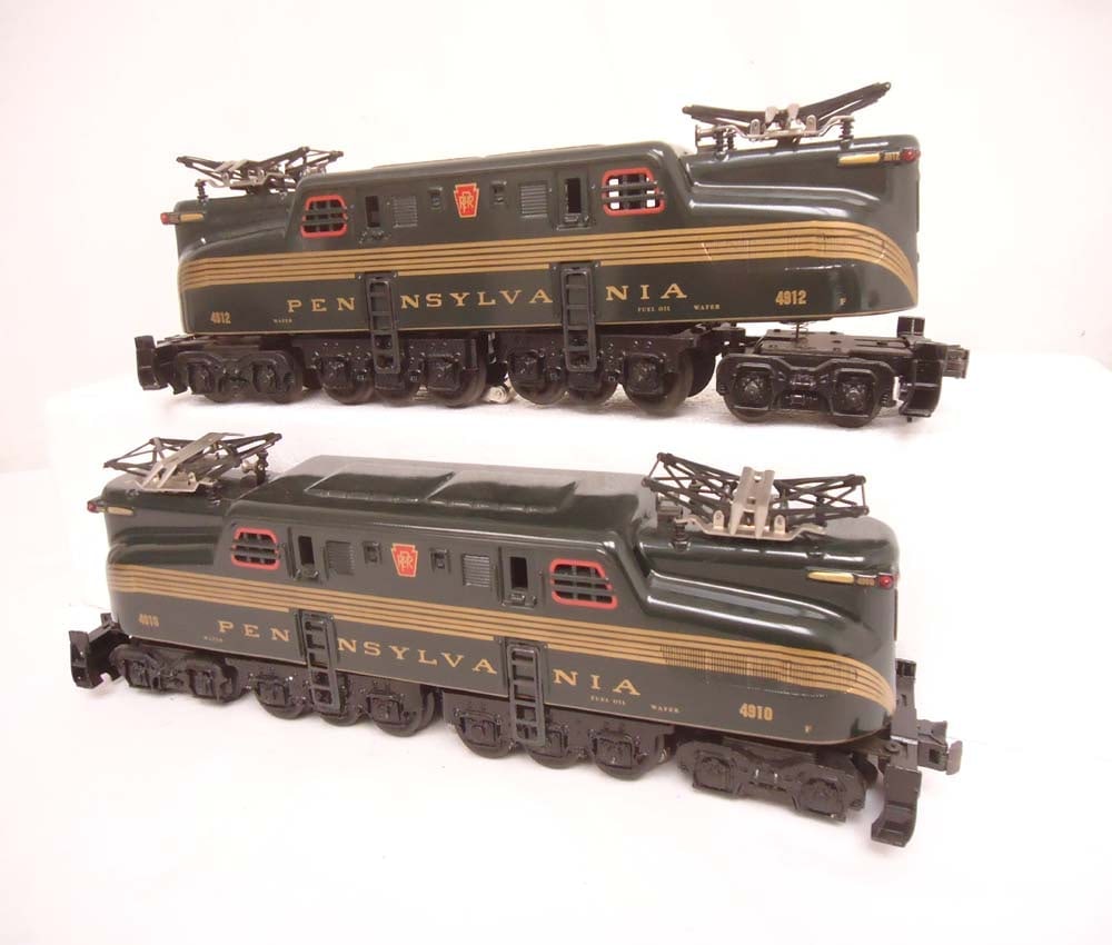 Williams # GG202H Pennsylvania Brunswick green Five Stripes GG1 Dual Locomotives in OB, all brass - 4