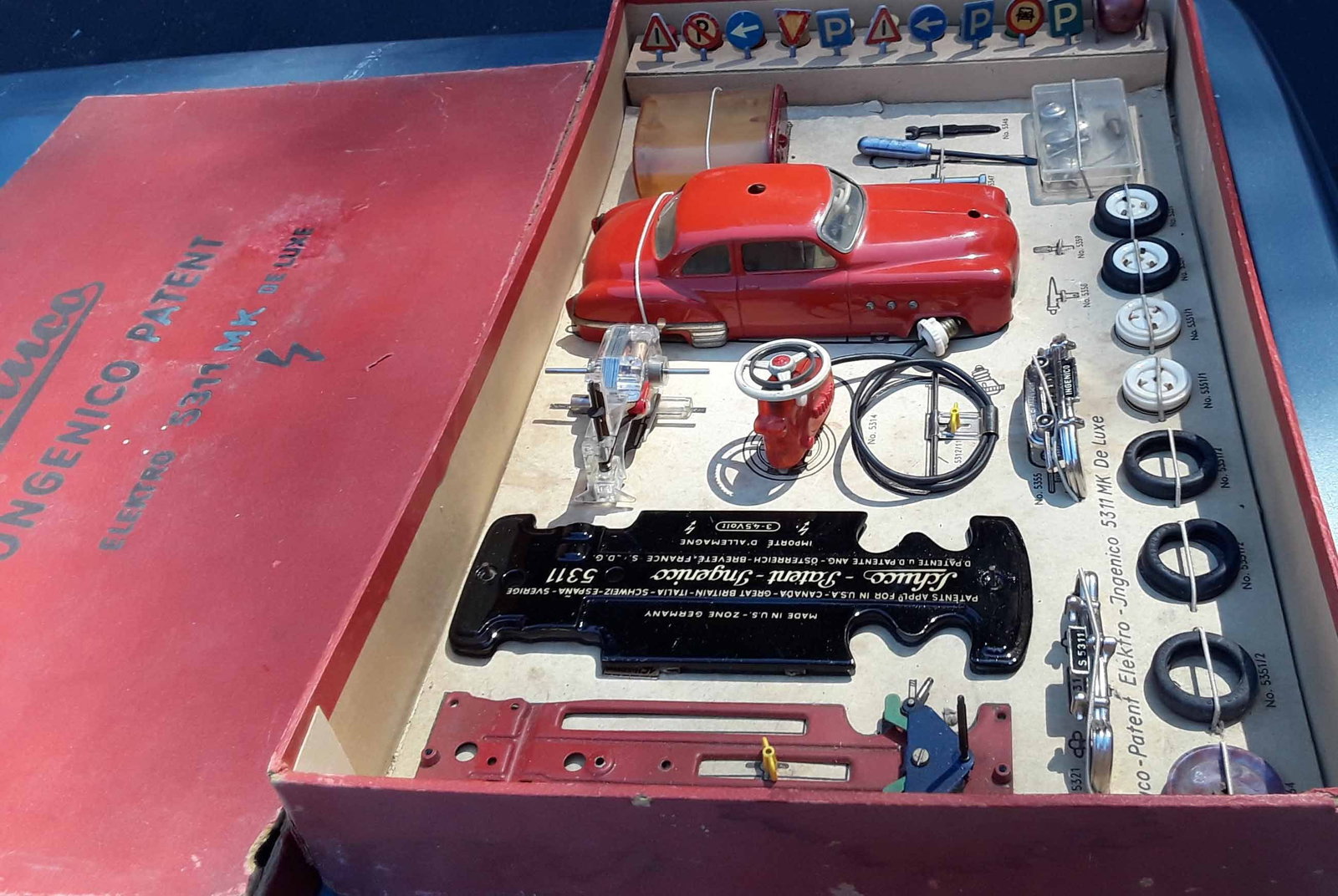 Schuco Ingenico 5311 MK De Luxe set, c9.5 in c8 box. - 3