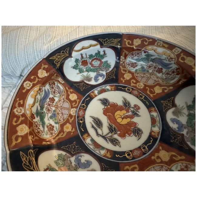 Antique Pair of Meiji period Gold Imari Japan hand painted large decorative bowls 9" signed - 5