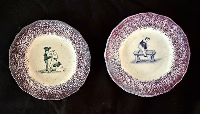 12 Small 19th C. Spatterware Child's Plates - 4