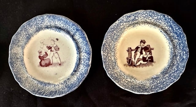 12 Small 19th C. Spatterware Child's Plates - 6