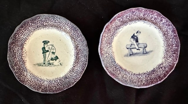 12 Small 19th C. Spatterware Child's Plates - 7