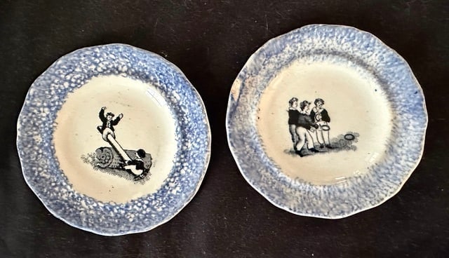 12 Small 19th C. Spatterware Child's Plates - 8