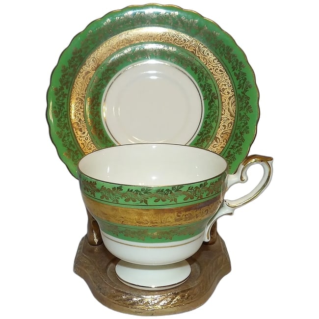 Vintage Al-ka Kunst Kronach Bavaria Germany Footed Tea Cup, Saucer: This Vintage Al-ka Kunst Kronach Bavaria Germany Footed Tea Cup, Saucer, Backstamp places production in the 1950's. It is excellent condition. NO loss of gold, chips, cracks, crazing or flea bites. Th