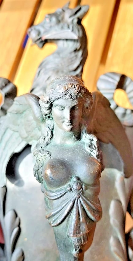 Fantastic Cast bronze door Knocker best I have seen - 2