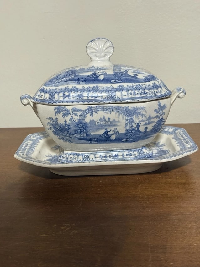 Bower 3pc Staffordshire Sauce Tureen: The tray measures 8 1/4" x 6" and is marked. The tureen measures 7 5/8" x 4 1/2" x 5 1/2" high. The set has no chips, cracks or repairs Shipping: Domestic: Flat-rate of $15.00 to anywhere within the