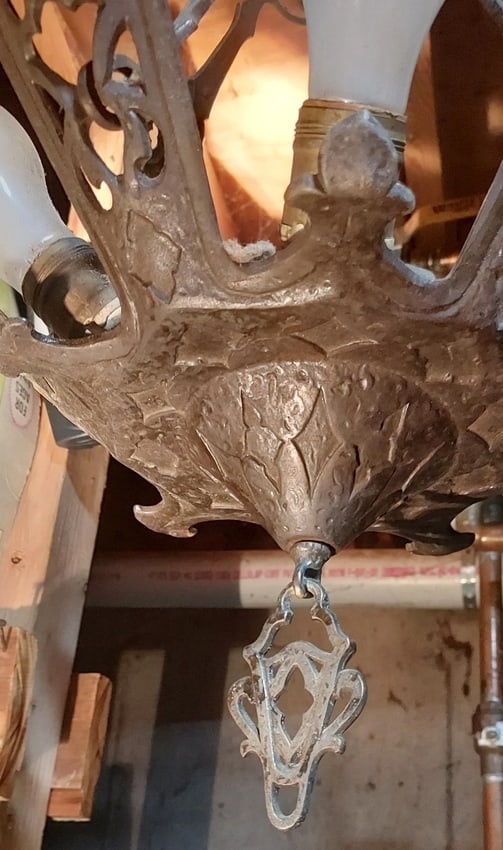 Antique Slip Shade Fixture Aluminum Art Deco Complete with ceiling cap: Great looking piece in excellent condition. NO SHADES. Great art deco style. Light weight. I have 2. BID IS FOR ONE. . Measures 16 in diameter and 18" from top to beginning of finial. Chain is