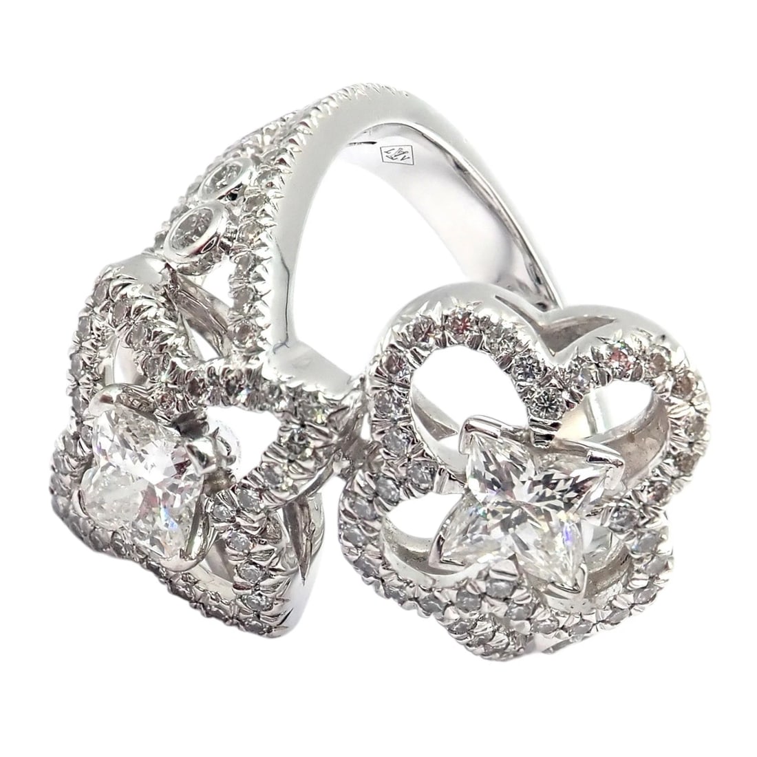 Authentic Louis Vuitton LV 18k White Gold Signature Diamond Fusion Blossom Ring - 7