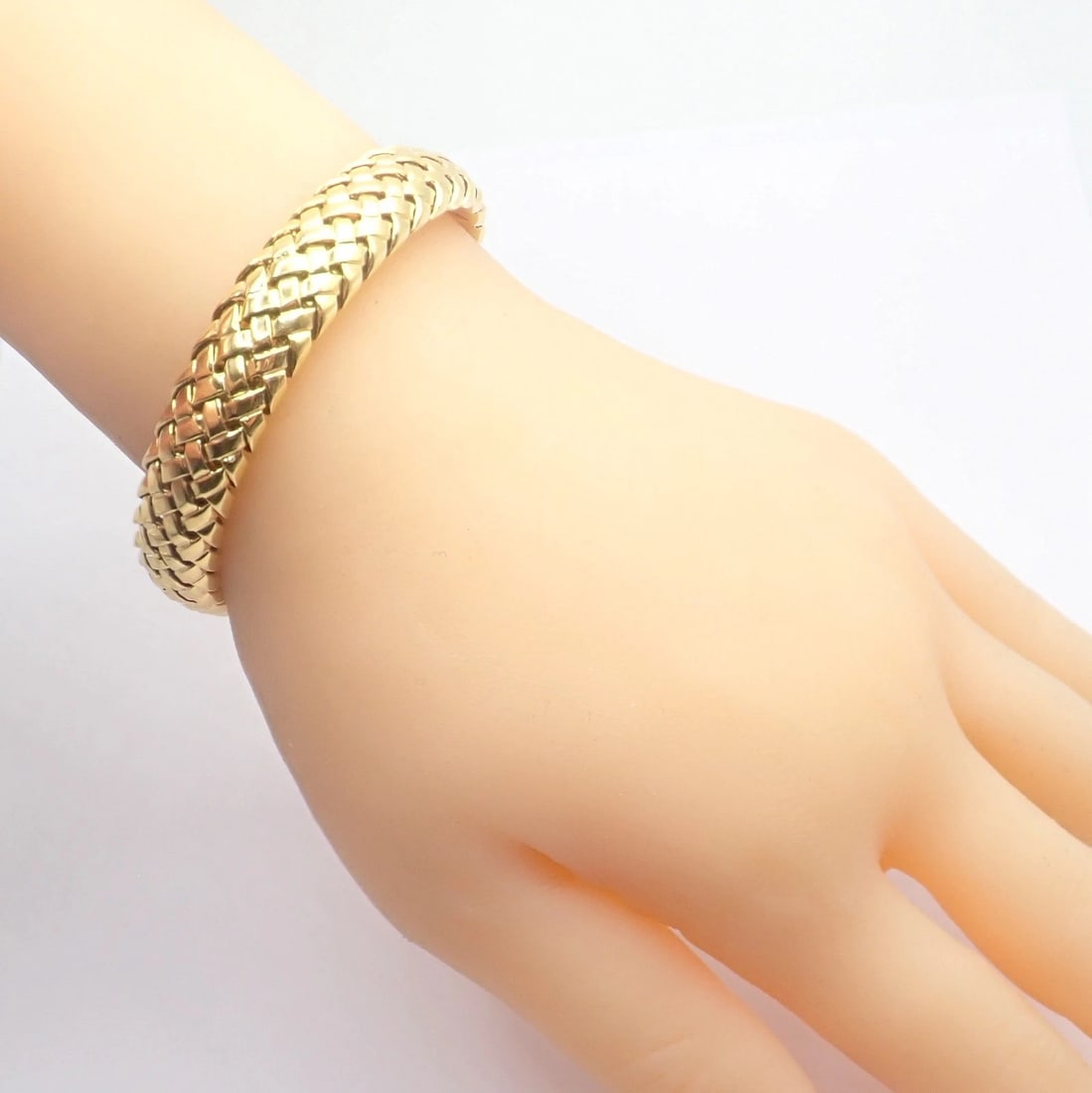 Authentic! Tiffany & Co Vannerie 18k Yellow Gold Basket Weave Bracelet 1995 - 4