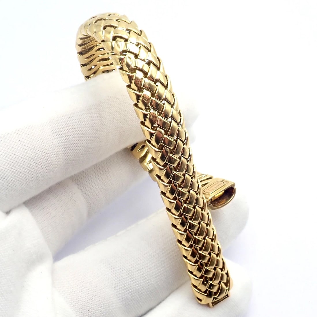 Authentic! Tiffany & Co Vannerie 18k Yellow Gold Basket Weave Bracelet 1995 - 8