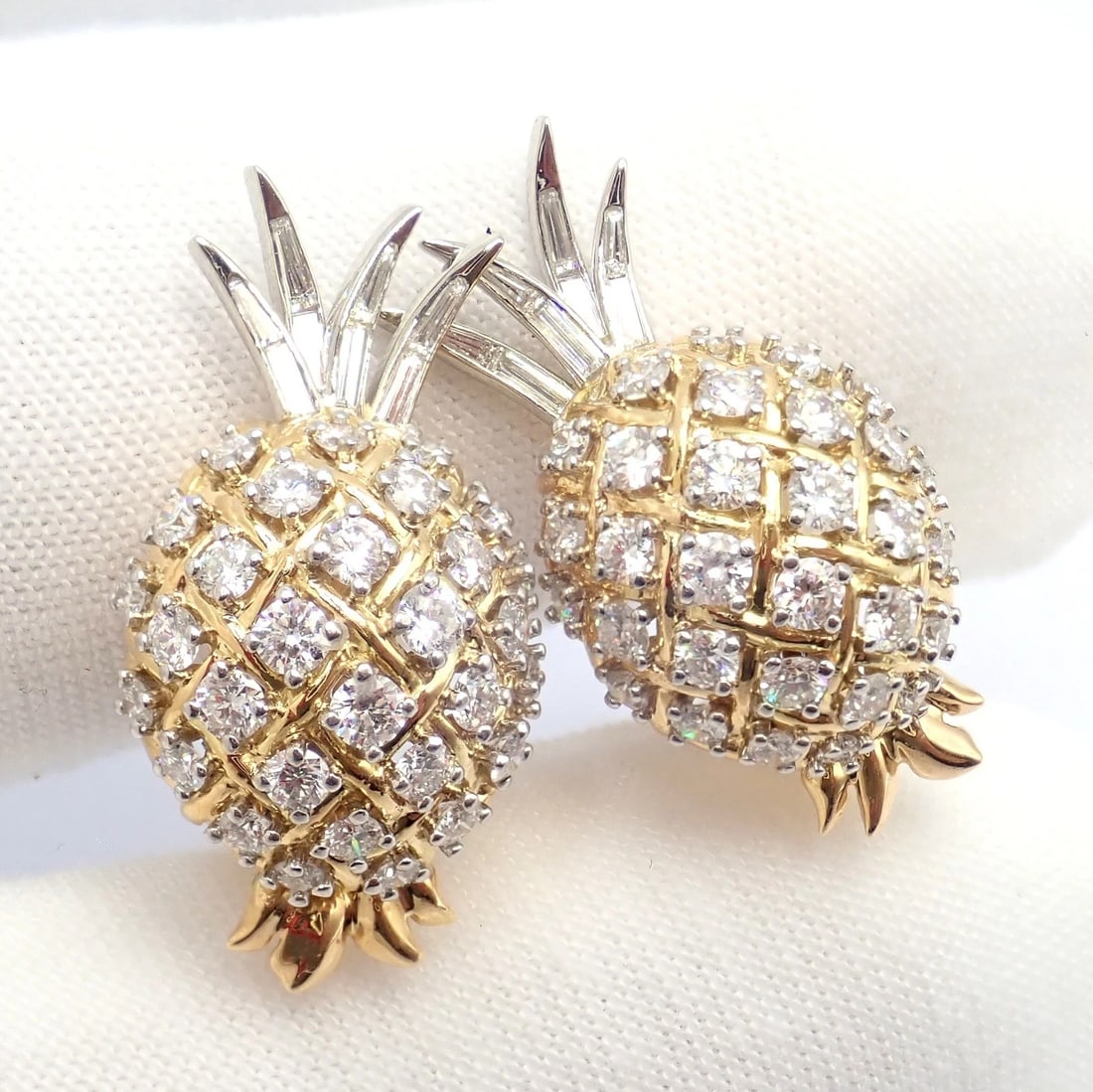 Authentic! Verdura 18k Yellow Gold Platinum Diamond Pineapple Earrings - 16