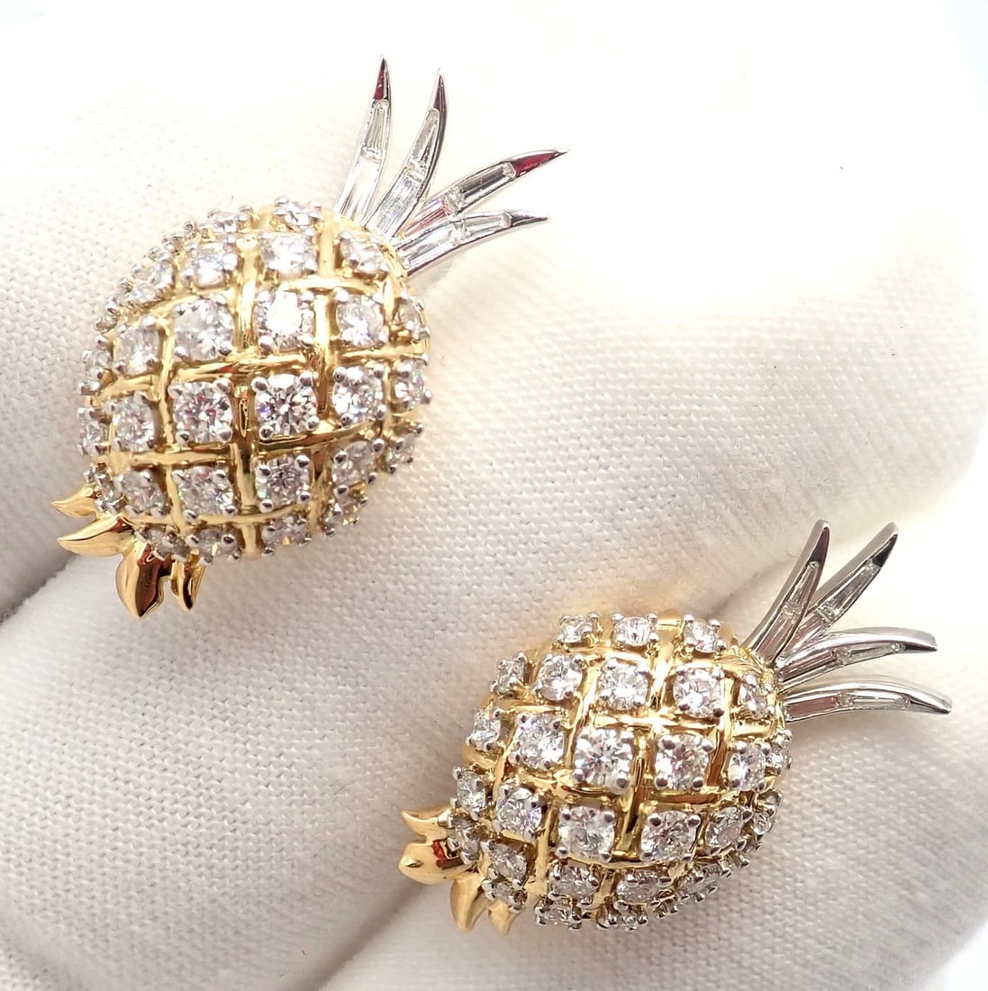 Authentic! Verdura 18k Yellow Gold Platinum Diamond Pineapple Earrings - 20