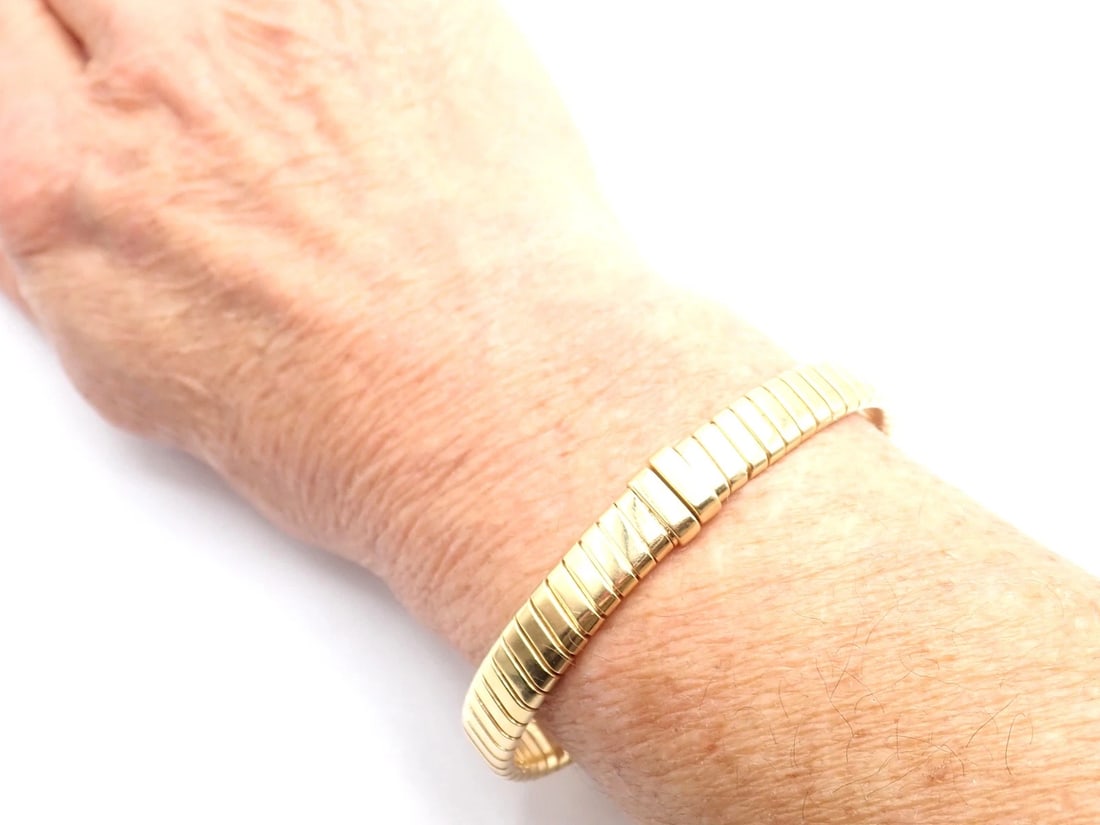 Authentic! Bulgari 18k Yellow Gold Tubogas Snake Bangle Bracelet Size 17 - 9