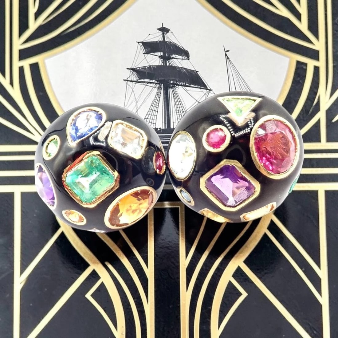 Authentic! Verdura Fulco 18k Yellow Gold Color Stone Black Enamel Earrings - 2