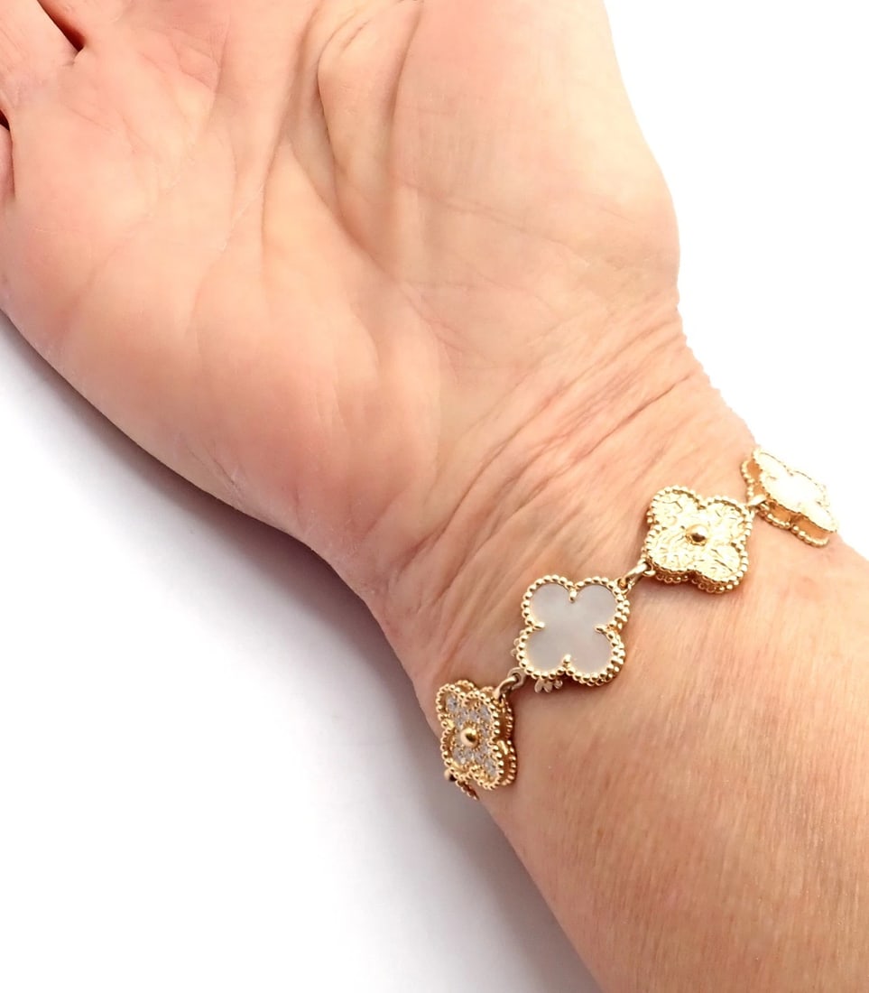 Authentic! Van Cleef & Arpels Vintage Diamond MOP Sweet Alhambra 18k Gold Watch - 7