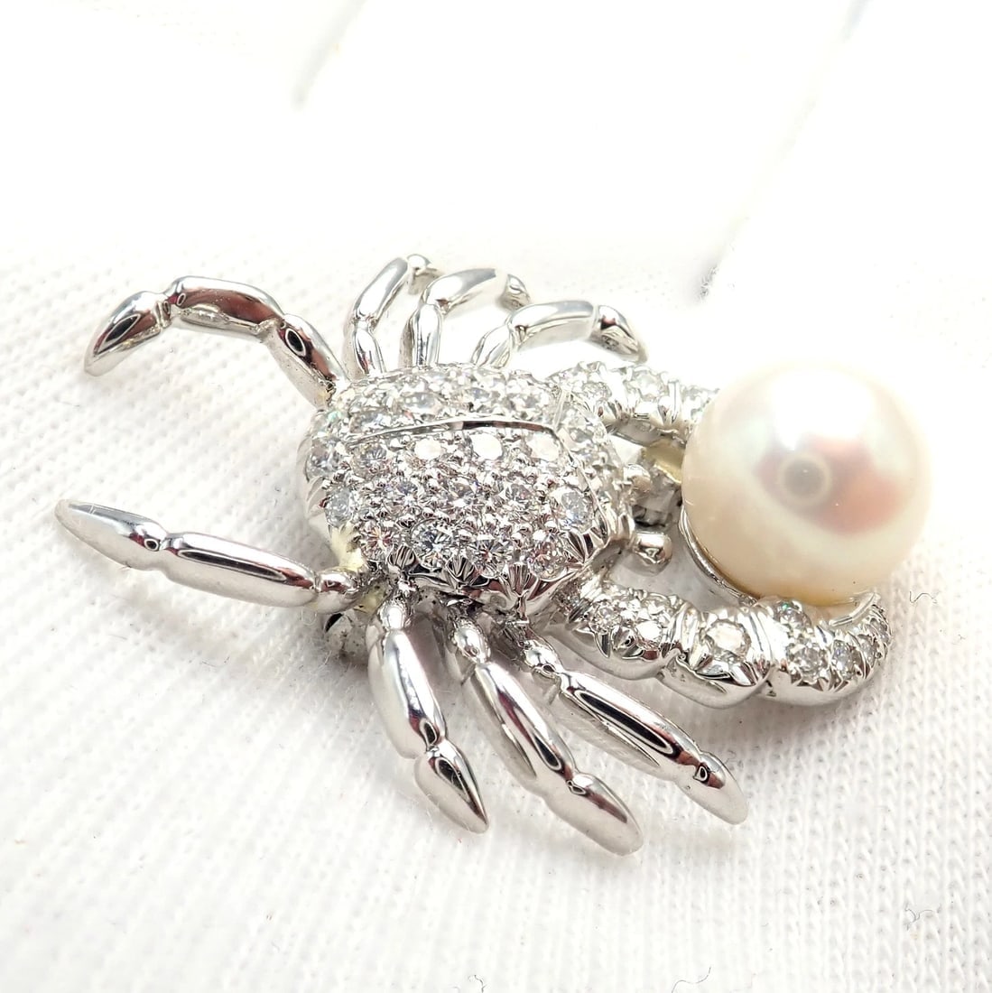 Rare! Authentic Tiffany & Co Platinum Crab 1.50ct Diamond 9mm Pearl Pin Brooch - 9