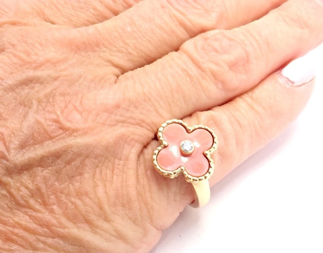 Authentic! Van Cleef & Arpels Alhambra 18k Yellow Gold Coral Diamond Ring Paper - 9