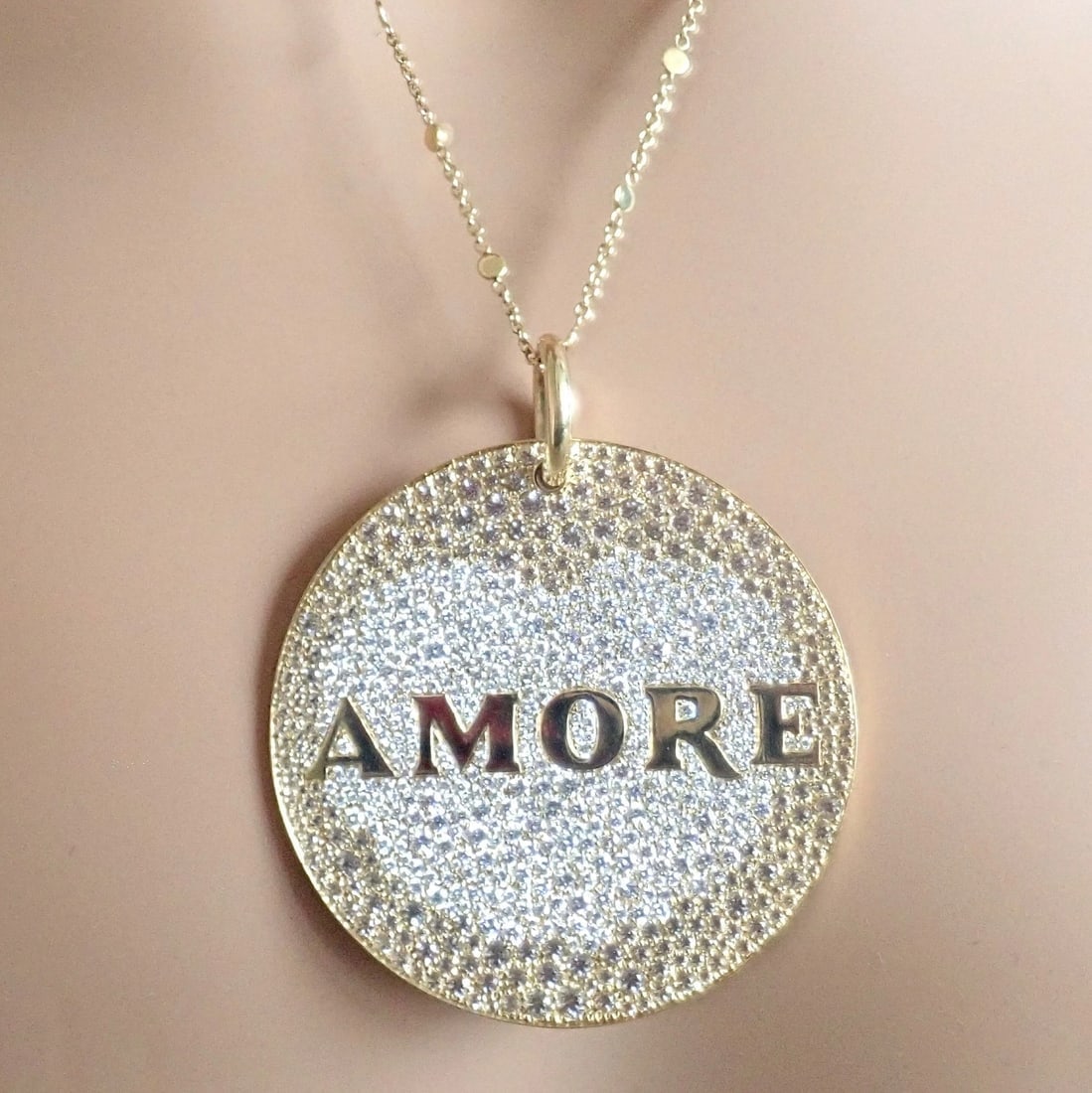Pasquale Bruni 18k Yellow Gold Extra Large Diamond + Sapp Amore Pendant Necklace - 14