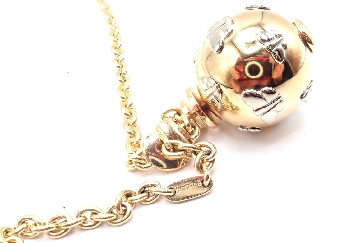 Authentic! Bulgari Bvlgari 18k Yellow Gold Butterfly Globe Pendant Link Chain - 9
