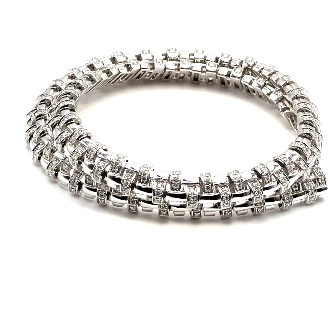 Authentic! Tiffany & Co Vannerie 18k White Gold Basket Weave Diamond Necklace - 2