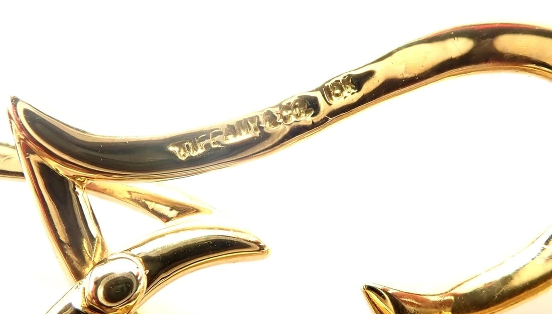 Authentic! VIntage Tiffany & Co 18k Yellow Gold Open Heart Leaf Link Necklace - 5