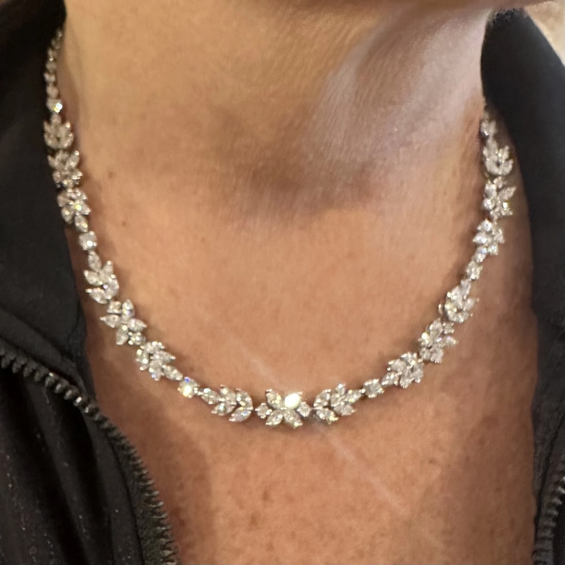 Tiffany & Co Victoria Platinum 15.92ct Diamond Mixed Cluster Necklace Paper - 15