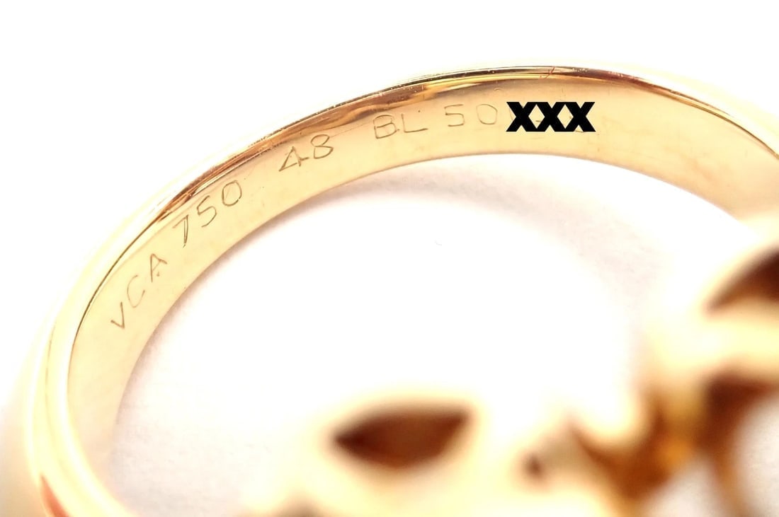 Authentic! Van Cleef & Arpels Cosmos 18k Yellow Gold Diamond Medium Model Ring - 10