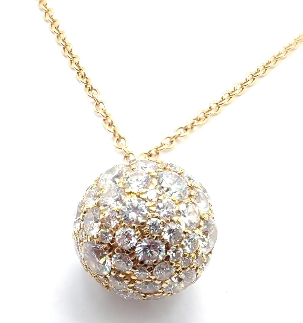 Authentic! Tiffany & Co 18k Yellow Gold Hardware Diamond Ball Pendant Necklace - 13