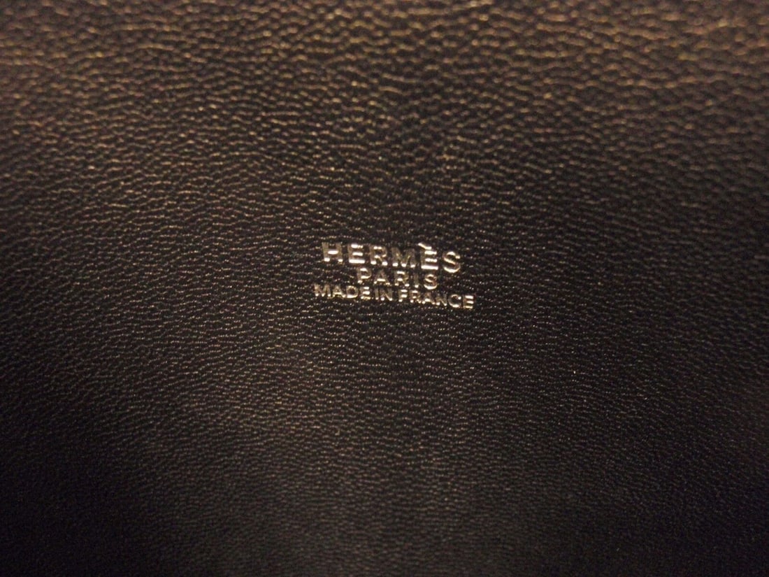 EXCELLENT CONDITION HERMES BLACK CHEVRE LEATHER ESCAPADE HANDBAG - 8