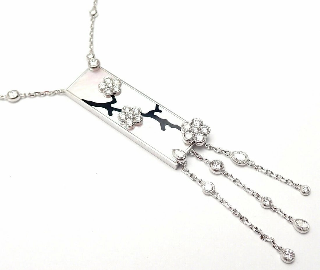 Authentic! Van Cleef & Arpels Miroir Des Eaux 18k Gold Diamond MOP Necklace - 12