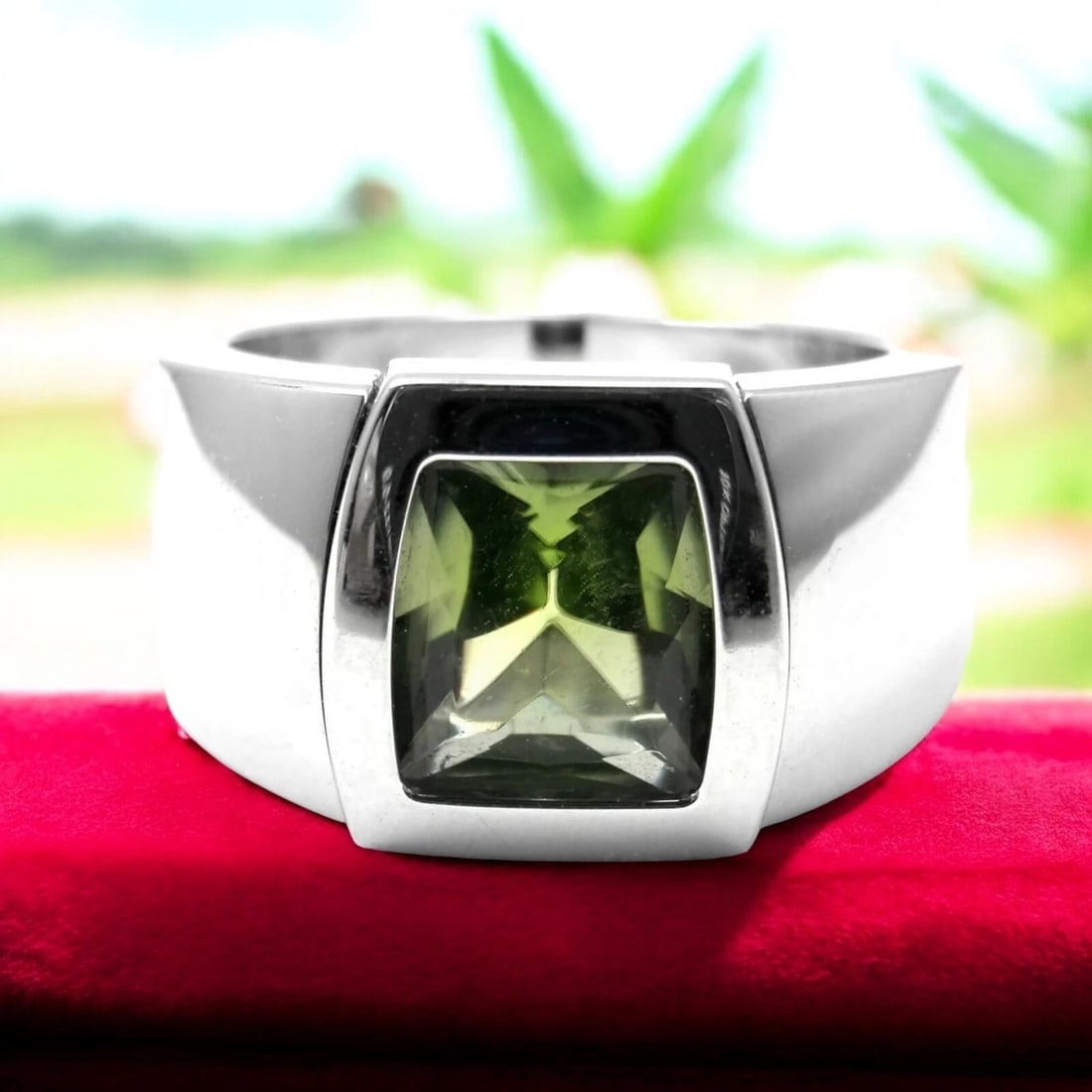 Rare! Authentic Cartier La Dona 18k White Gold Peridot Ring Box Certificate - 2