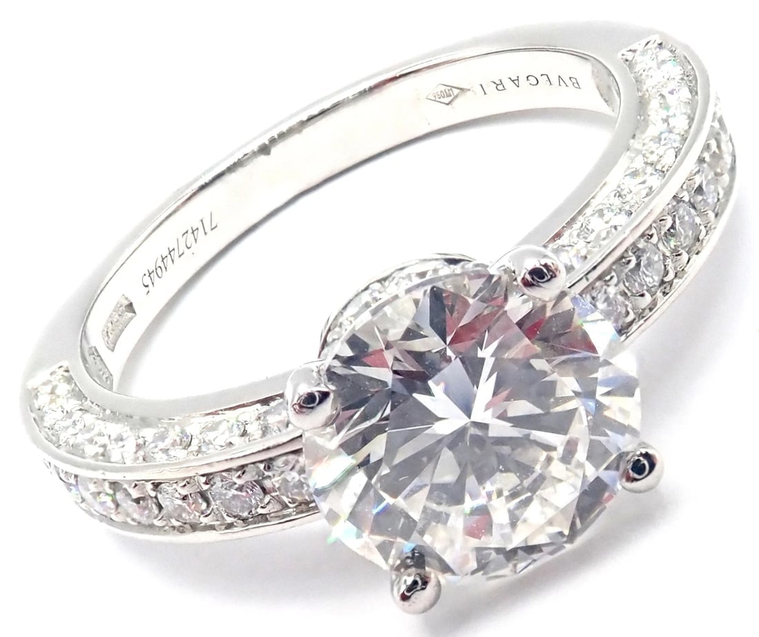 Authentic! Bulgari Bvlgari Platinum 4.04ct VS1 F Diamond Engagement Ring GIA: Authentic! Bulgari Bvlgari Platinum 4.04ct VS1 F Diamond Engagement Ring GIA About This Piece: 1 Brilliant Cut Diamond VS1 clarity, F color weight 2.08ct 1 Bulgari diamond setting Dedicata a Venezia: