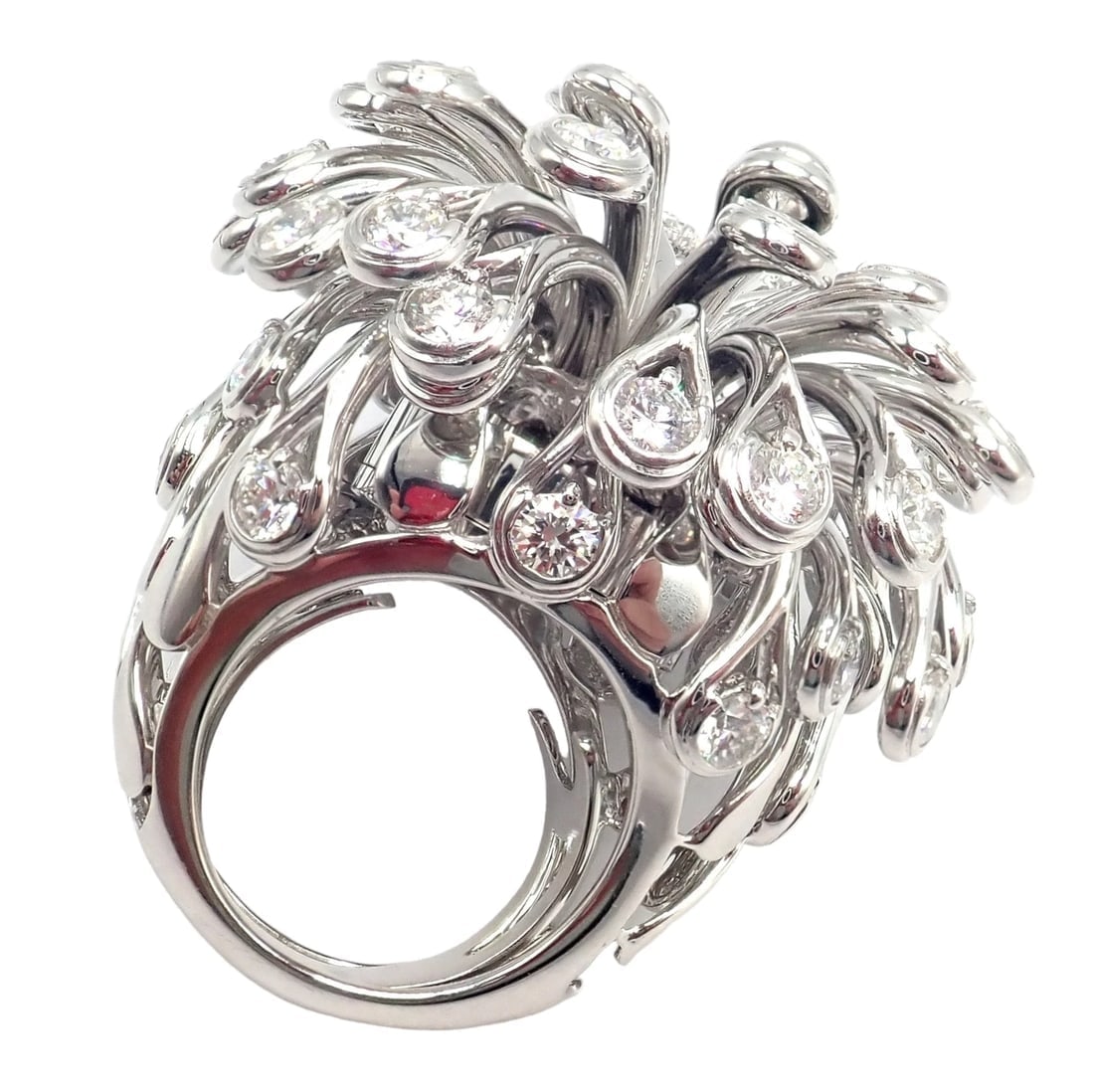Authentic! Christian Dior 18k White Gold 6.5ct Diamond Large Flower Ring - 5