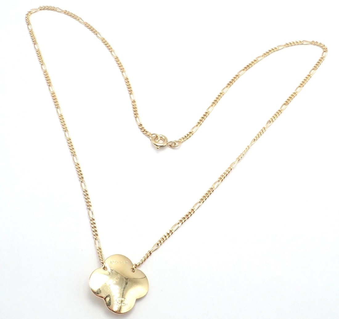 Authentic! Vintage Cartier 18k Yellow Gold Diamond Heart Clover Pendant Necklace - 5