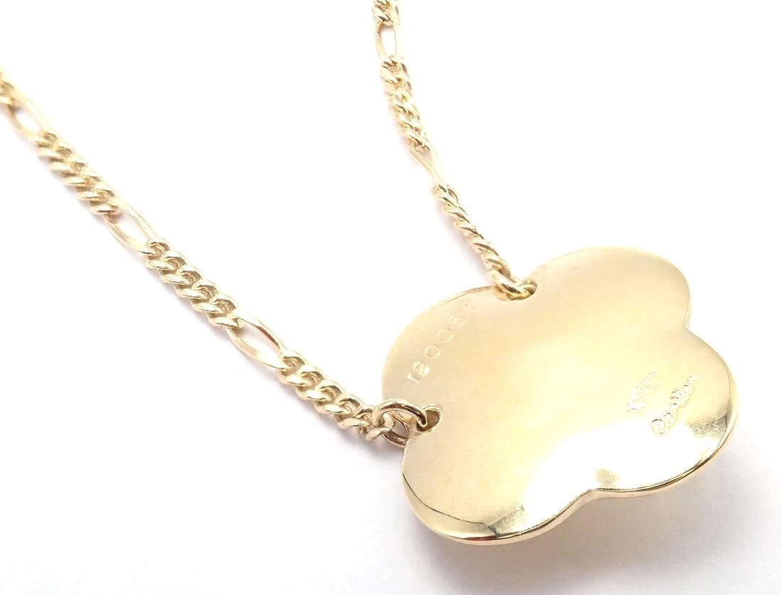 Authentic! Vintage Cartier 18k Yellow Gold Diamond Heart Clover Pendant Necklace - 7