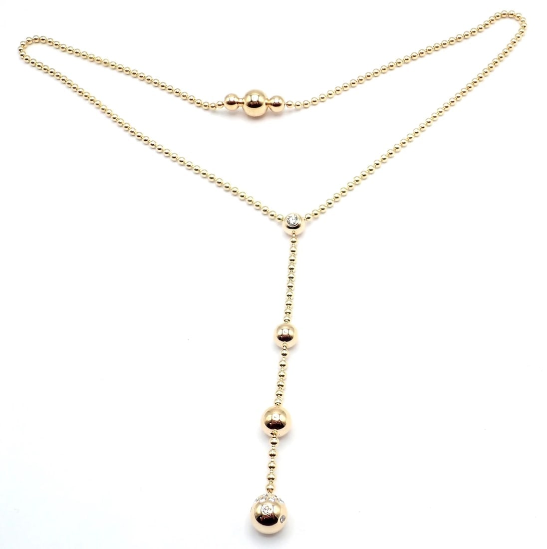 Authentic! Cartier Draperie de Decollate 18k Yellow Gold Diamond Necklace: Authentic! Cartier Draperie de Decollate 18k Yellow Gold Diamond Necklace About This Piece: Metal: 18k Yellow Gold Length: Weight: 15.5" 21.7 grams Width: Front 7mm Chain 2.5mm Stones: Round