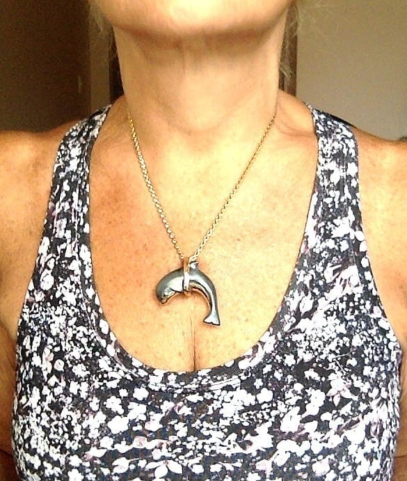 Rare! Authentic Cartier 18k Yellow Gold Hematite Dolphin Pendant Link Necklace - 14
