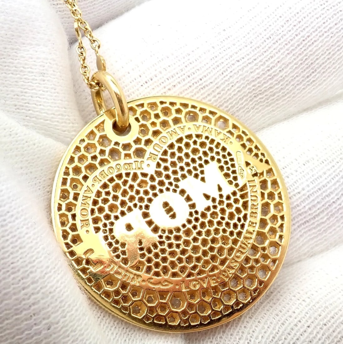 Pasquale Bruni 18k Yellow Gold Large Diamond + Sapphire Amore Pendant Necklace - 11