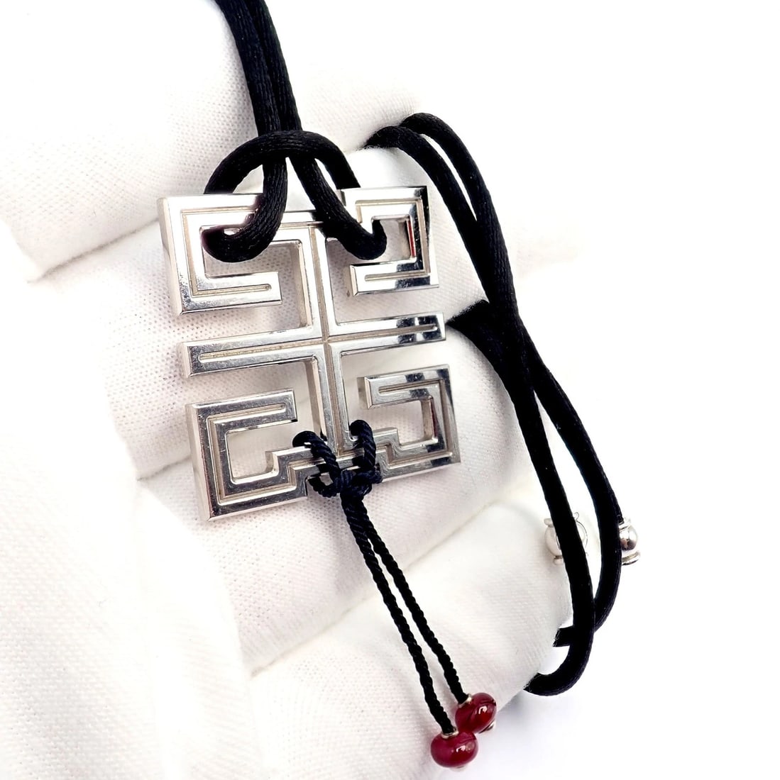 Authentic! Cartier Le Baiser Du Dragon 18k White Gold Ruby Silk Cord Necklace - 9