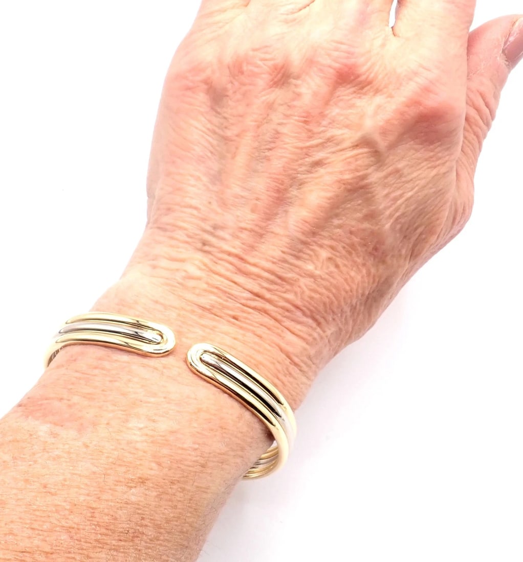 Authentic! Van Cleef & Arpels 18k Yellow & White Gold Bangle Cuff Bracelet Paper - 14