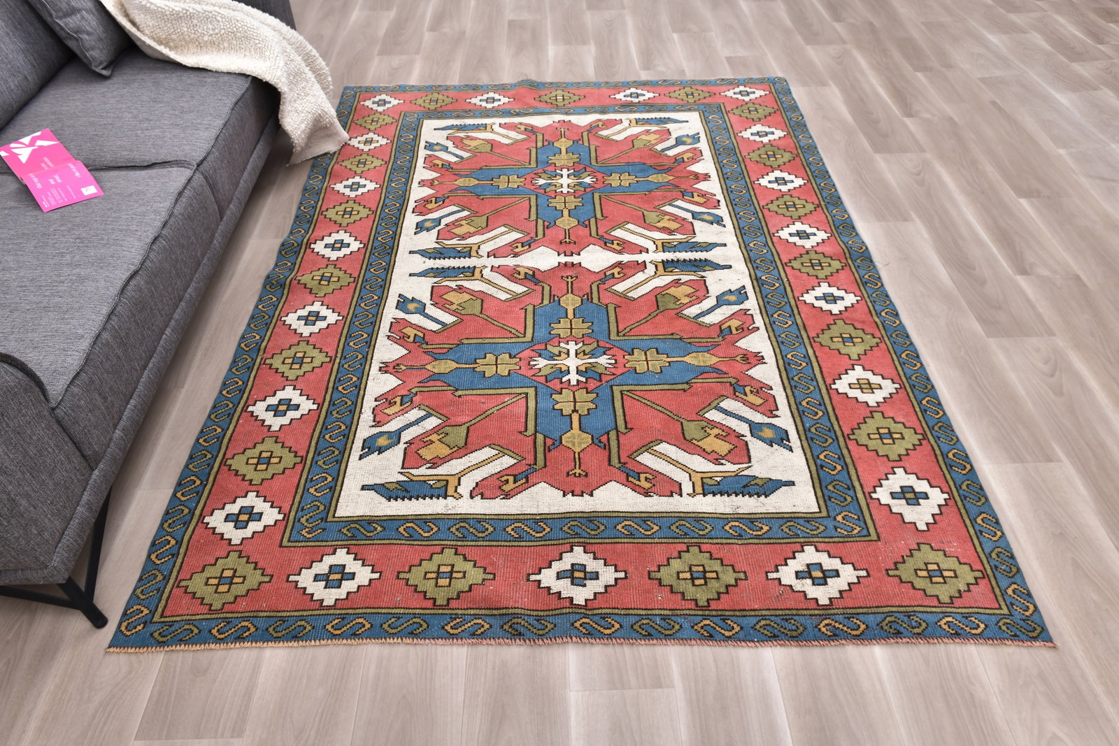 6'1'' x 8'1'' Handmade Vintage Wool Rug - 242322 - 3