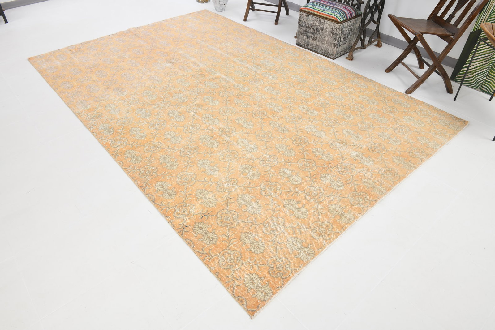 6'9'' x 10'7'' Turkish Vintage Runner Rug - 7222 - 4