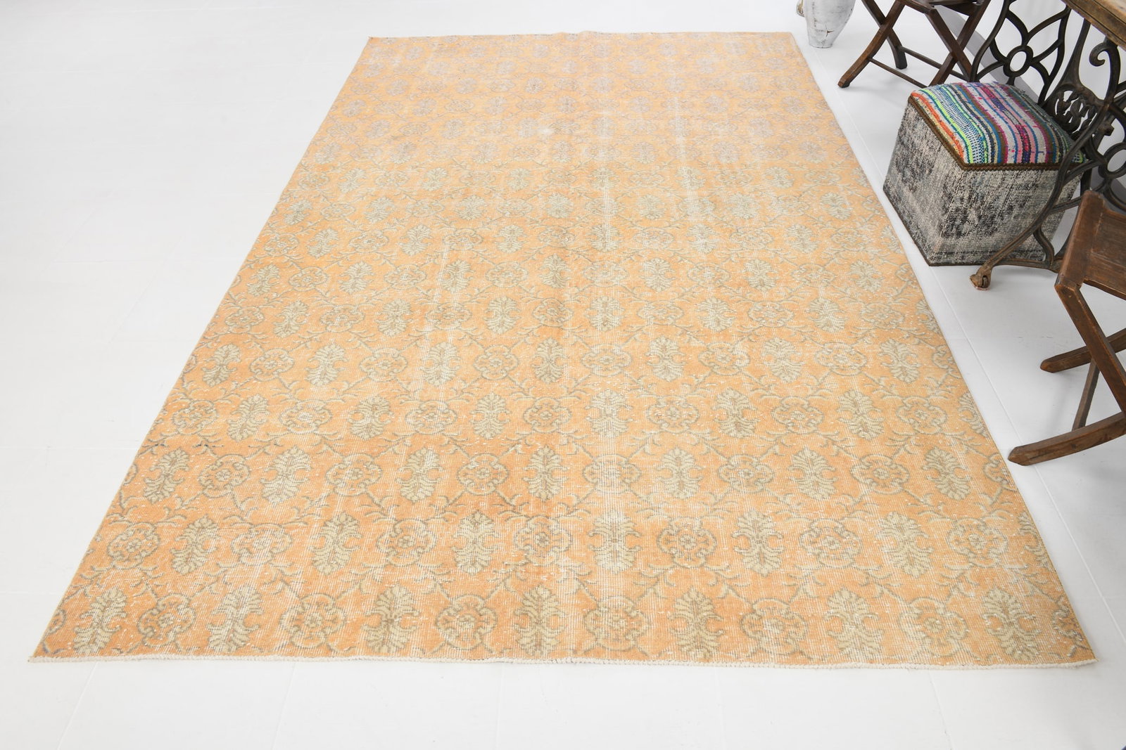 6'9'' x 10'7'' Turkish Vintage Runner Rug - 7222 - 5