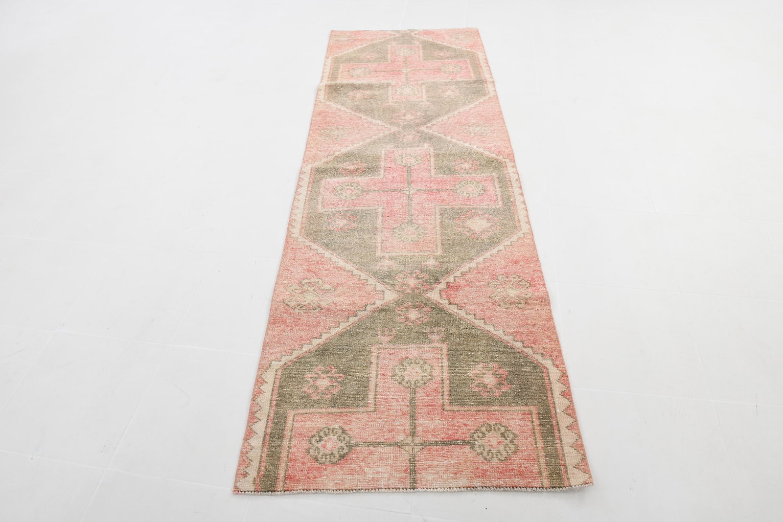 2'11'' x 8'11'' Vintage Wool Runner Rug - 20604 - 14