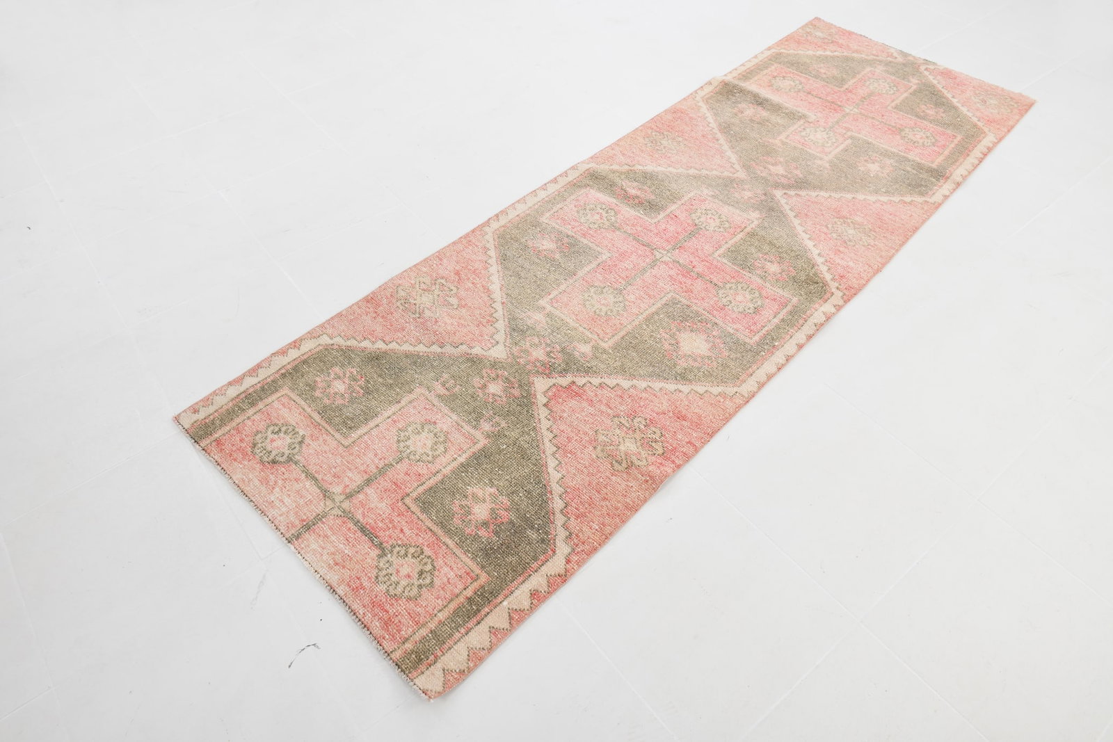 2'11'' x 8'11'' Vintage Wool Runner Rug - 20604 - 15