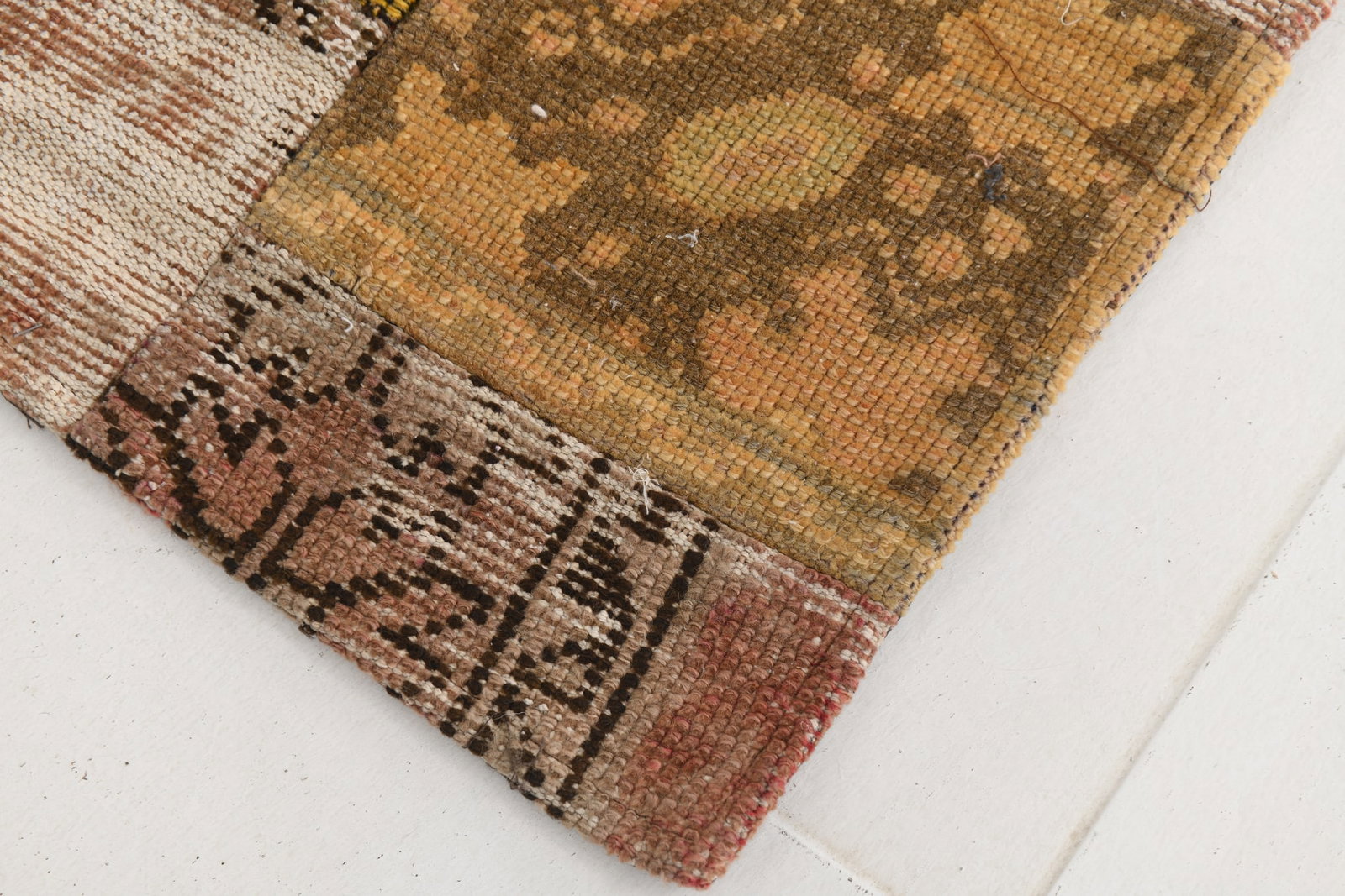 2'3'' x 10'5'' Handmade Vintage Wool Patchwork Rug - 579 - 12